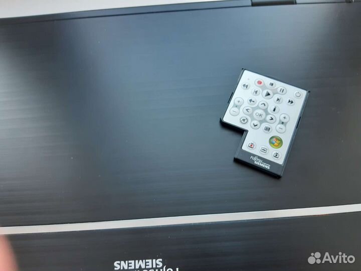 Ноутбук Fujitsu-Siemens Amilo XA2528