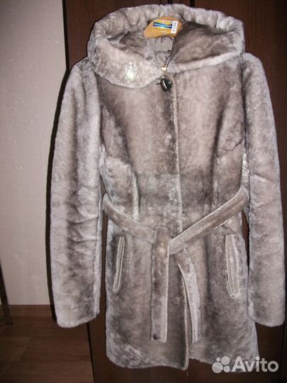 Шуба мутоновая 42 размера