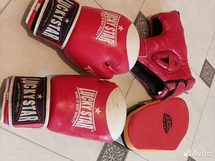 Боксерские перчатки 12 oz