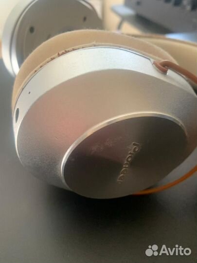 Беспроводные наушники Pioneer SE-MS7BT-T