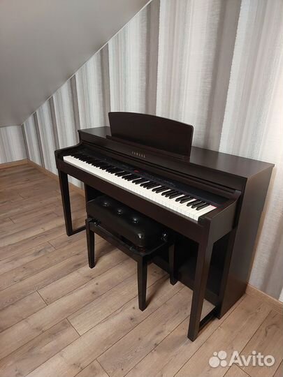 Цифровое пианино Yamaha Clavinova CLP-470