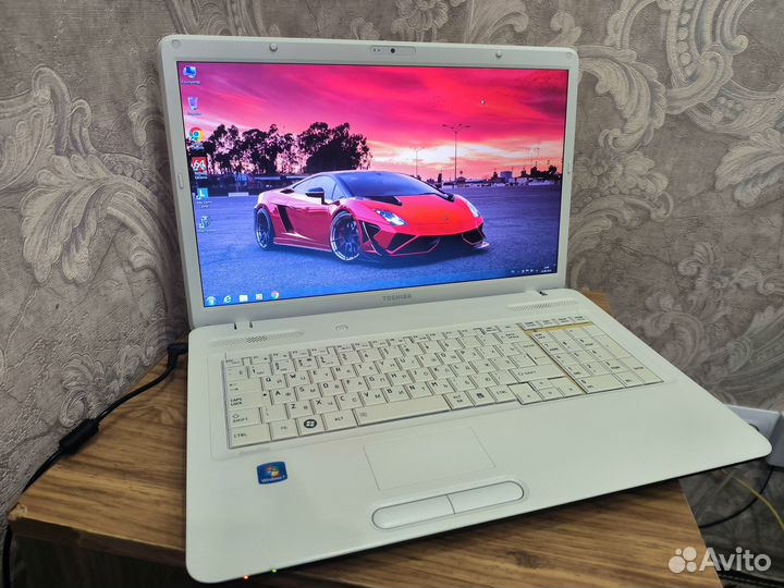 Игровой Toshiba C670 в отличном состоянии