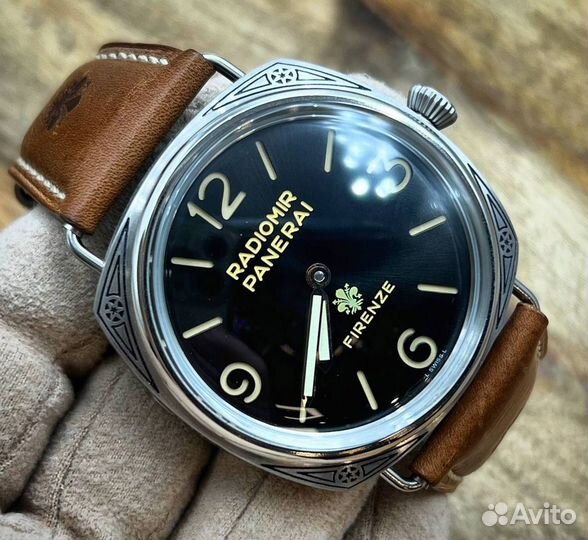 Часы мужские Panerai коричневый, кожа