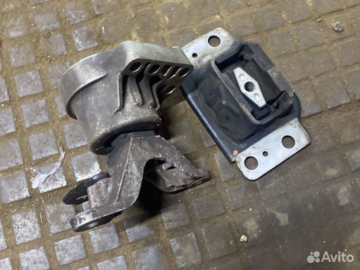 Подушки двигателя Ford Mondeo 4
