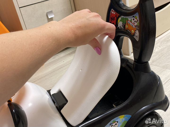 Машинка-каталка