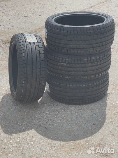 Triangle EffeXSport TH202 225/40 R19