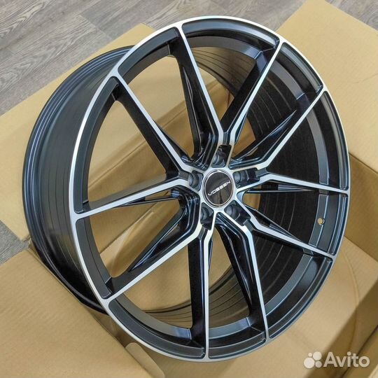 Диски R21 Vossen на BMW X5 X6 X7 G05 G06 G07