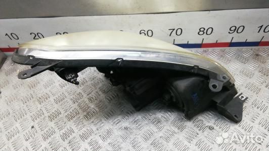 Фара левая toyota corolla verso 2 (BBR03MR01)