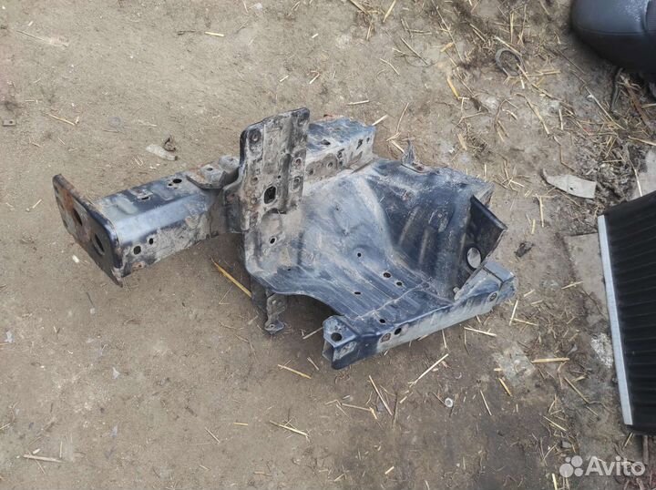 Лонжерон передний левый Hyundai Getz TB 2005-2011