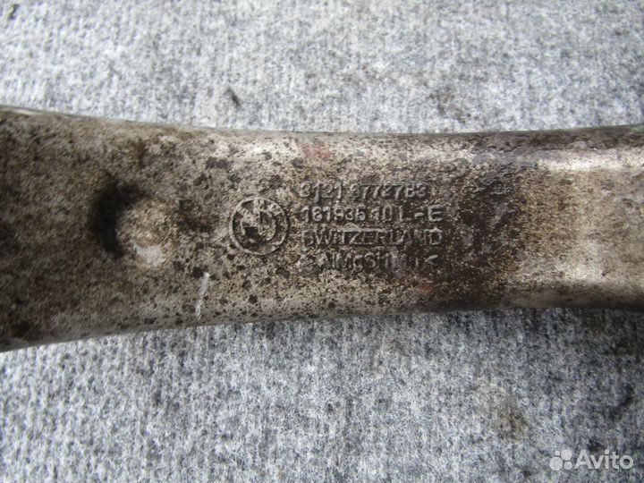 Кулак передний левый бмв Х6 Х5 Е70 Е71 31216773783