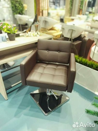 Парикмахерское кресло quanto