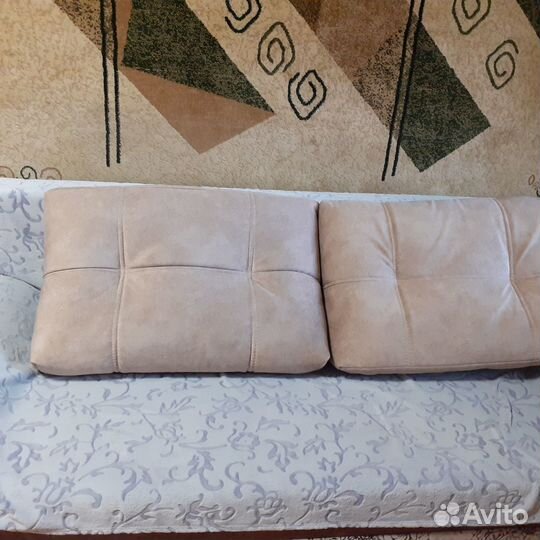 Подушки для дивана