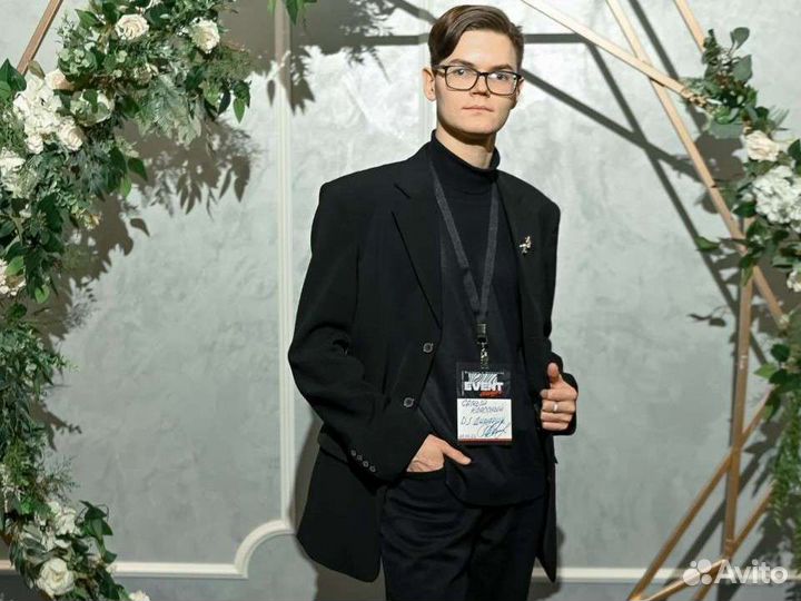 Ведущий на свадьбу и юбилей — Дмитрий Эсли