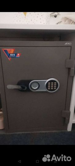 Вскрытие замков/Квартиры/Автомобили/сейфы/гаражи