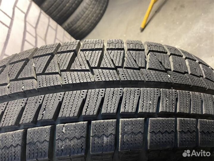 Bridgestone Blizzak Revo GZ 185/65 R15