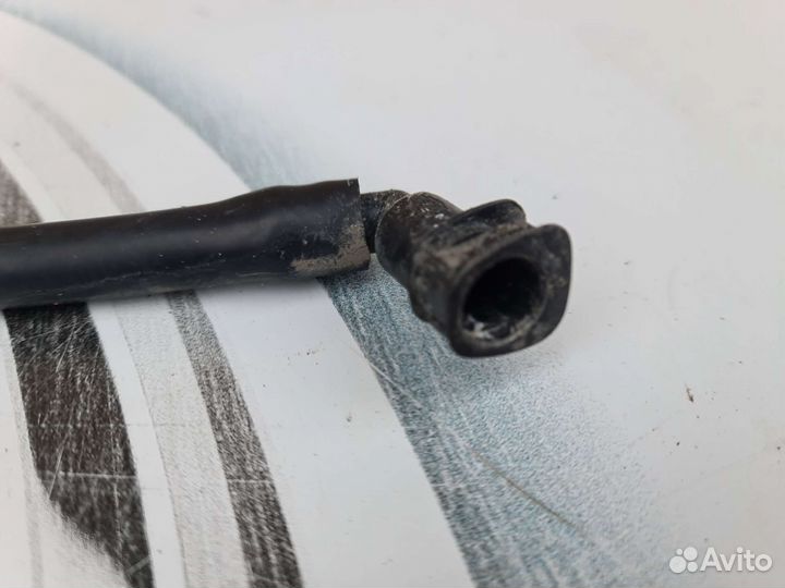 Патрубок системы охлаждения Mercedes W166