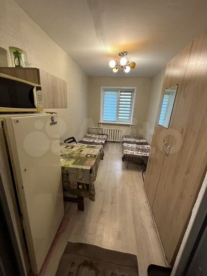 Комната 12 м² в 5-к., 4/4 эт.