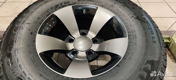 Диски r17 Arctic Trucks Land cruiser 200