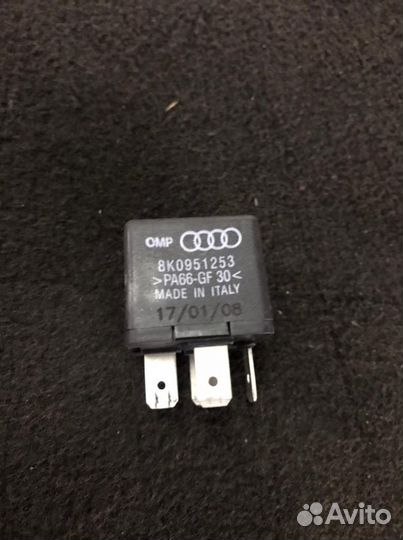 8K0951253 Реле Audi A8 D3