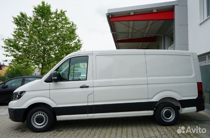 Volkswagen Crafter цельнометаллический, 2024