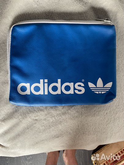 Чехол Adidas для планшета,ноутбука