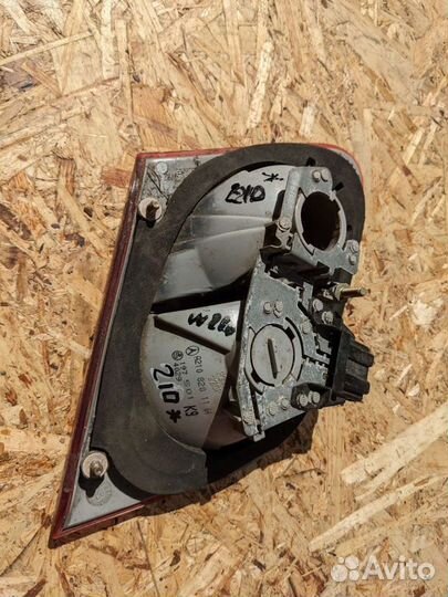 Фонарь задний mercedes w210