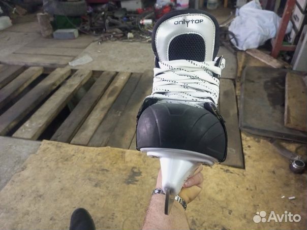 Продам коньки мужские 46 размер