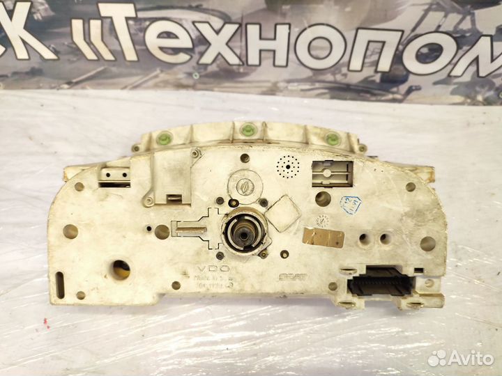 Панель приборов Seat Toledo