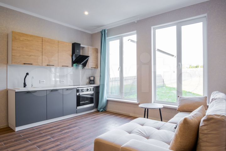 Дом 196 м² на участке 7,5 сот.