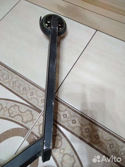 Трюковой самокат tech team