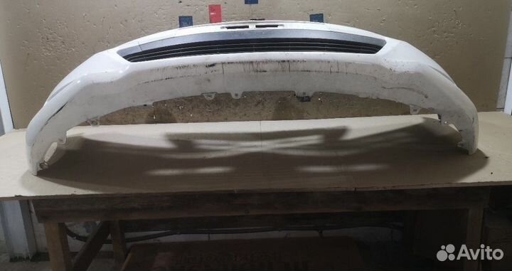 Бампер Toyota yaris ksp130