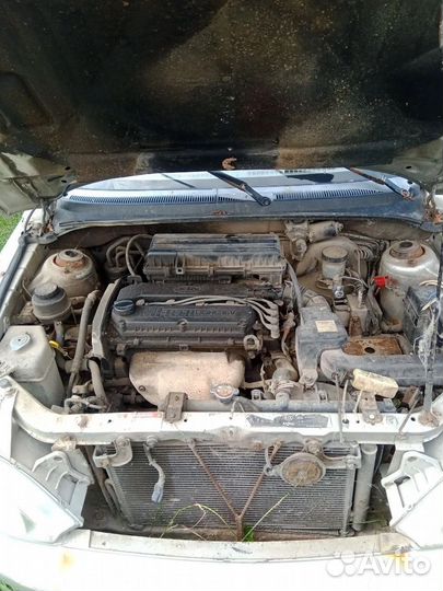 Запчасти на Kia rio 2 1.5l