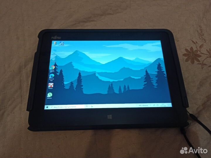Планшет Fujitsu Q555