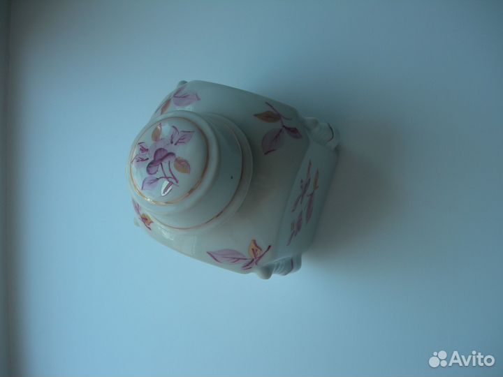 Керамическая банка для хранения чая