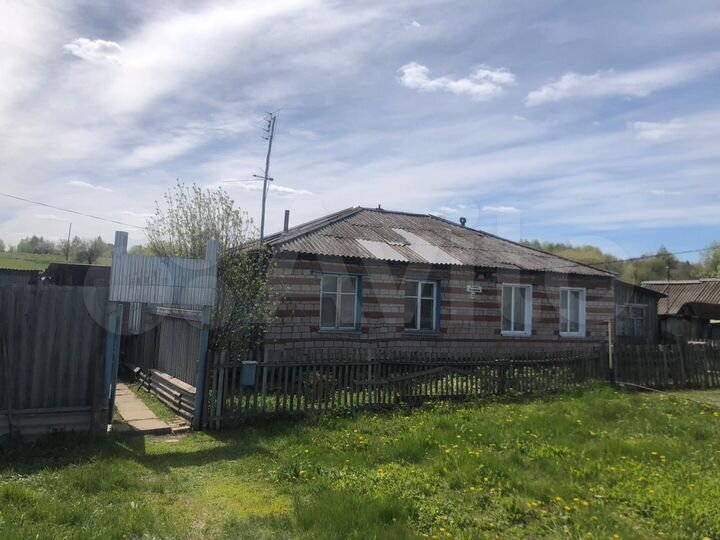 Дом 38,8 м² на участке 23 сот.