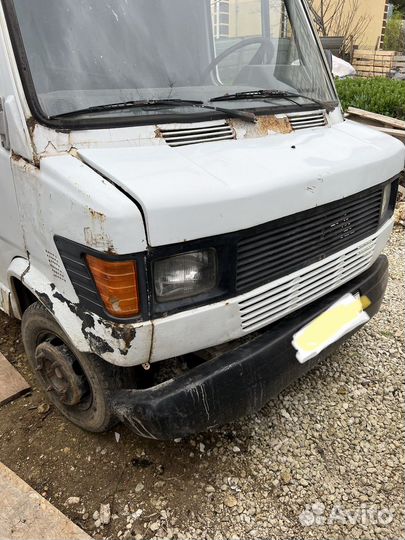 Морда мерседес т1