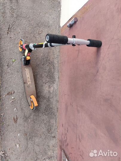 Самокат детский двухколесный Roces