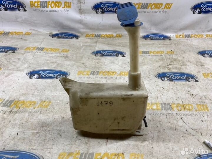 Бачок омывателя Volkswagen Transporter T4