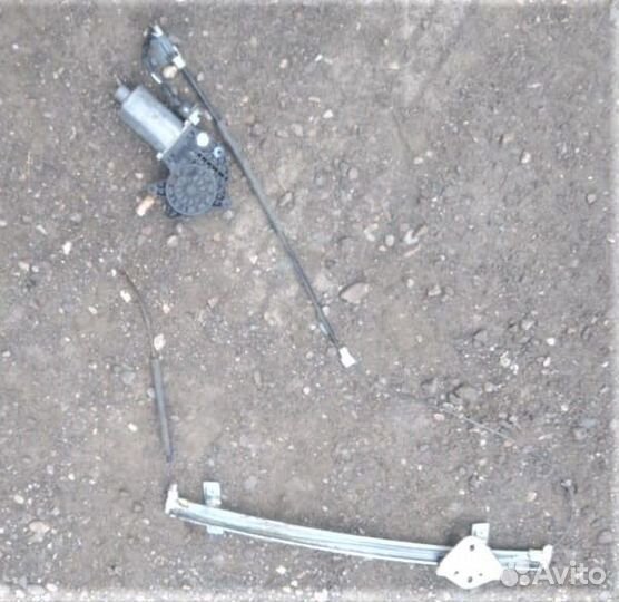 Стеклоподъемник передней правый левый Chery Amulet