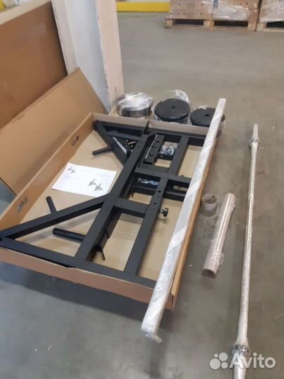 Тренажёр для жима штанга и гантели