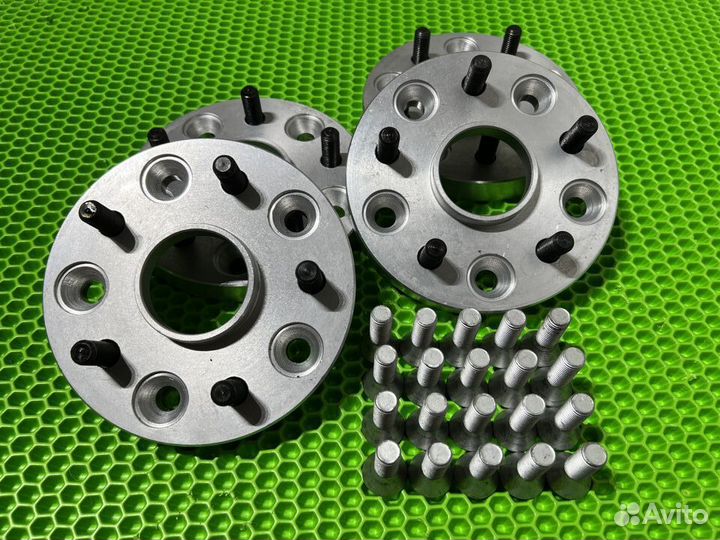 Проставки переходные 5х120 на 5x114,3 BMW 25 мм