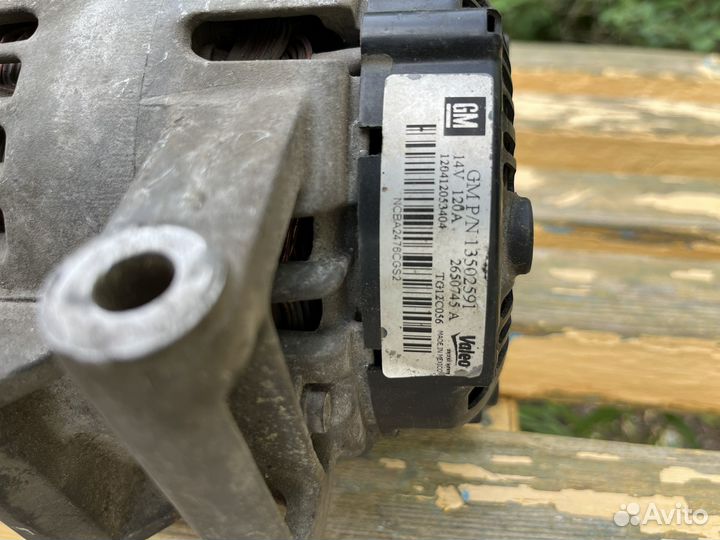 Гениратор на опель инсигния