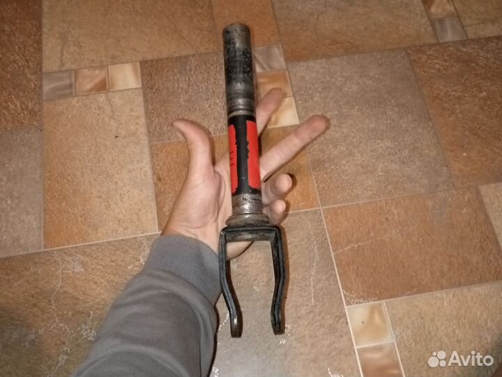 Вилка от самоката explore