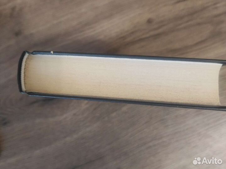 Девушка в поезде Пола Хокинс