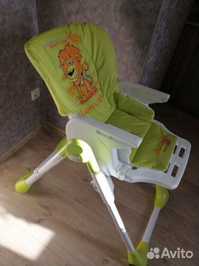 Столик для кормления