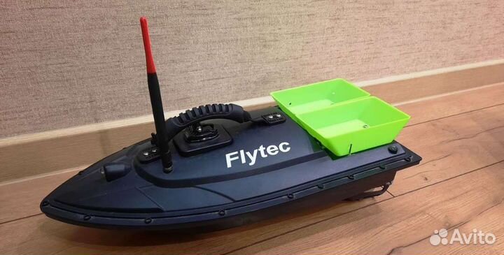 Прикормочный кораблик Flytec 2011-5 (Модифиц-й)