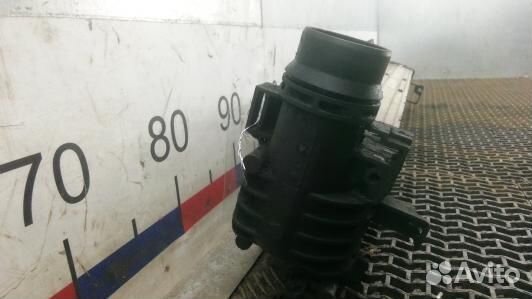 Радиатор интеркуллера renault megane 3 (HEA18KC01)