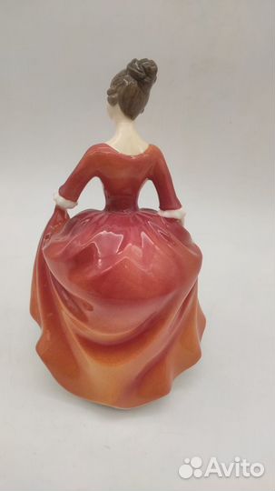 Статуэтка Фигурка Royal Doulton winter welcome вы