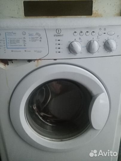 Стиральная машина indesit