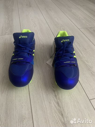Шиповки asics